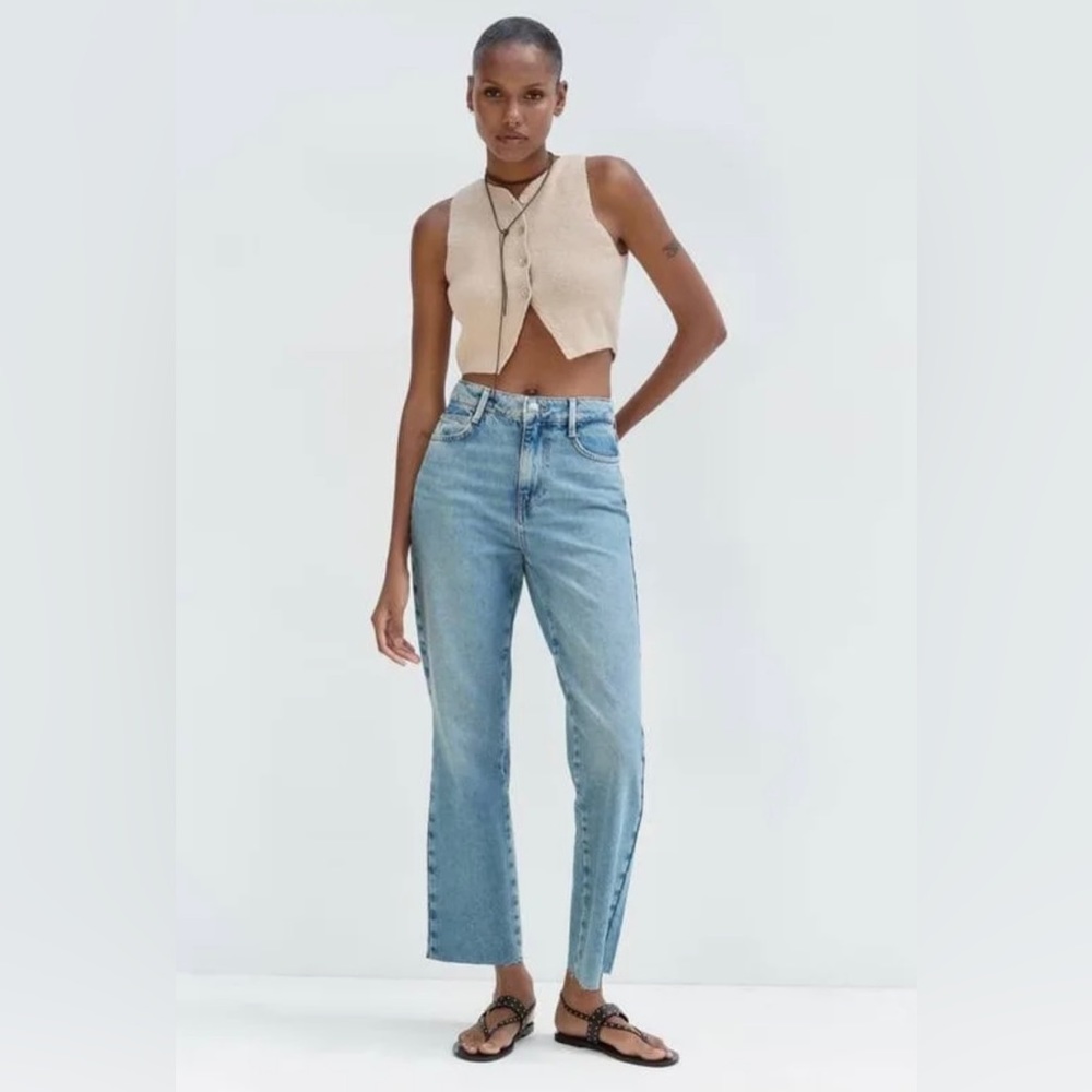 NWT ZARA High Rise Ankle Length Straight Jean